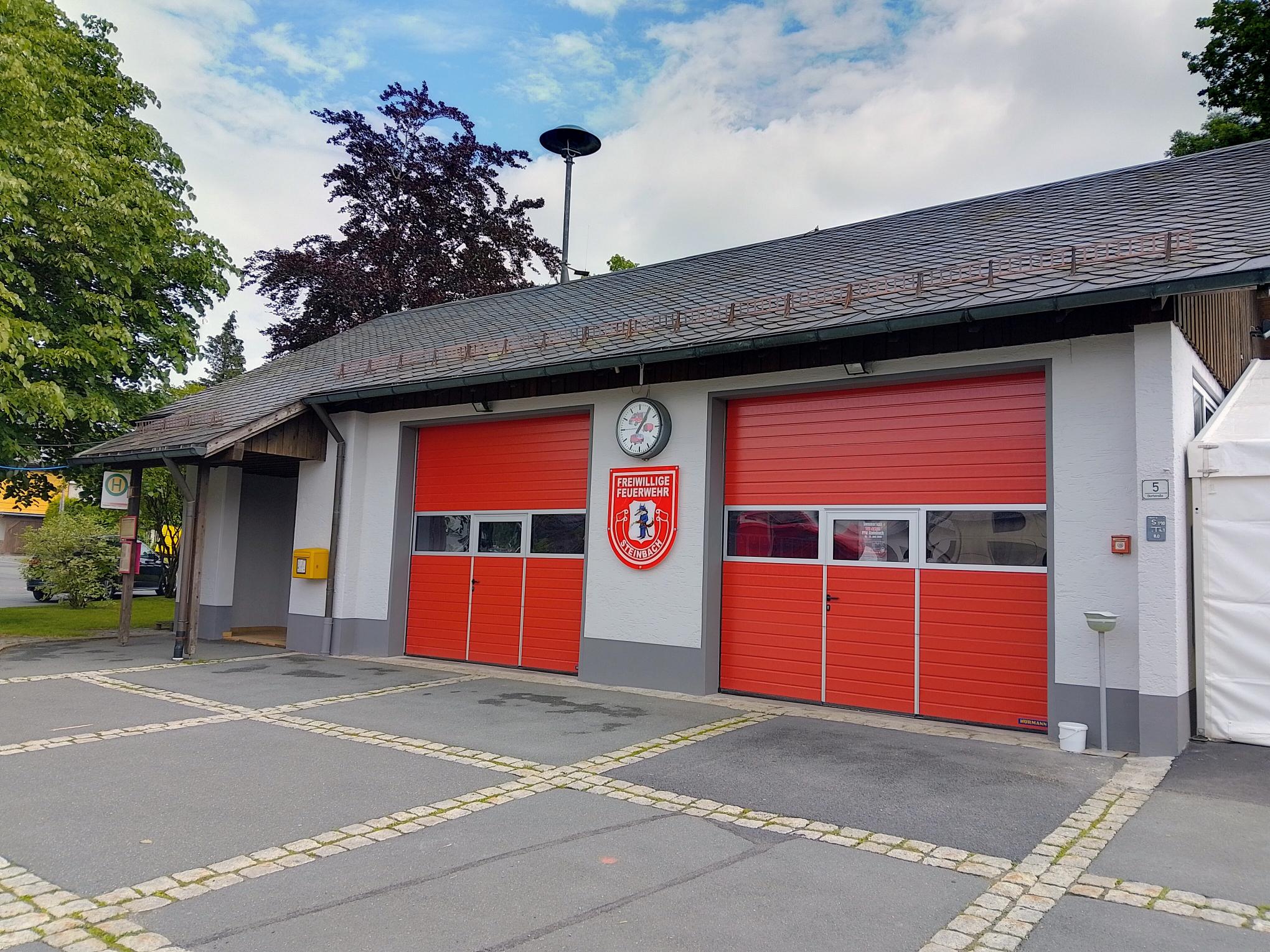 Das Feuerwehrgerätehaus Steinbach erstrahlt pünktlich zum 150-jährigen Jubiläum in neuem Glanz